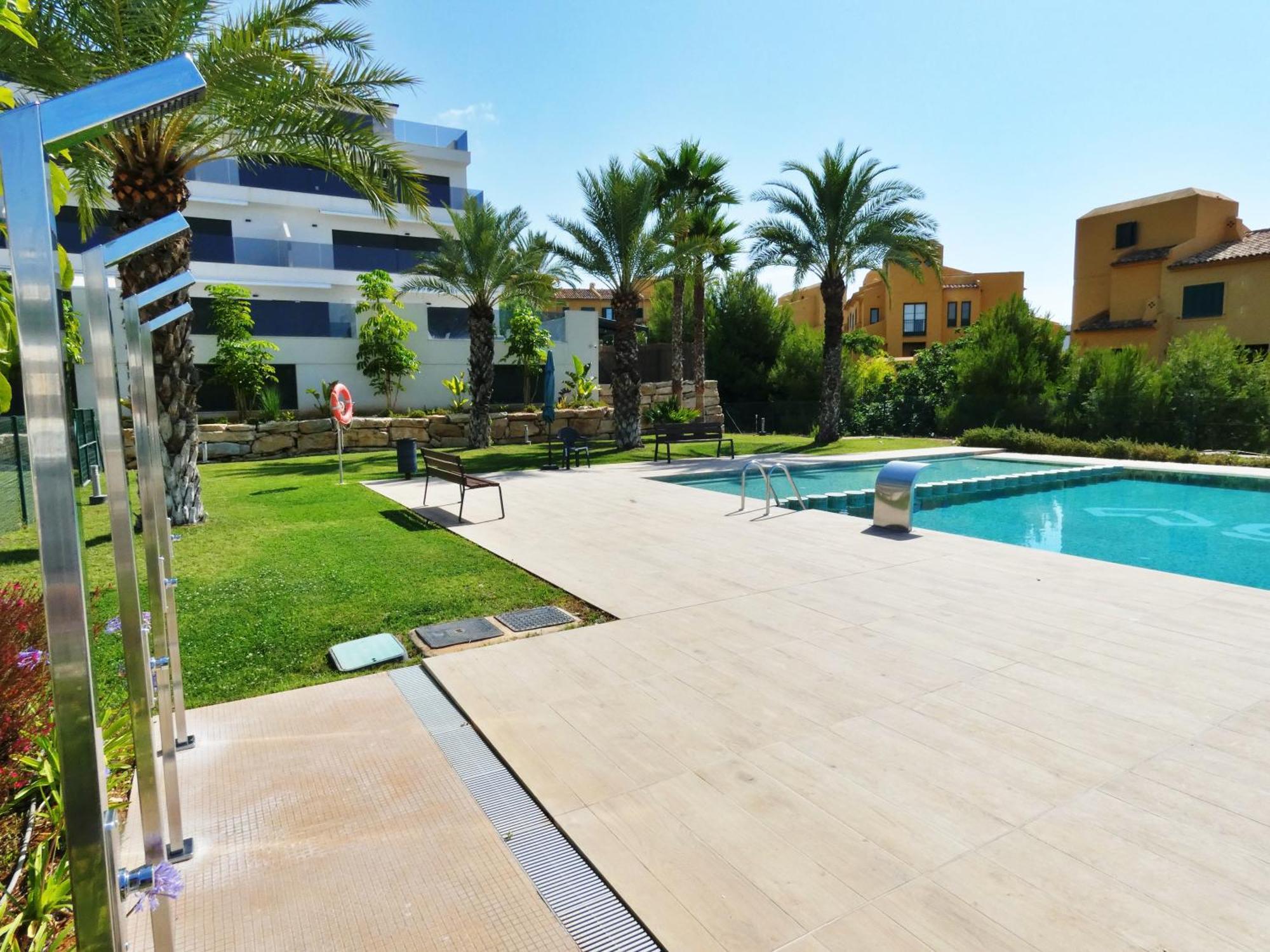London Beach Benidorm フィネストラット エクステリア 写真